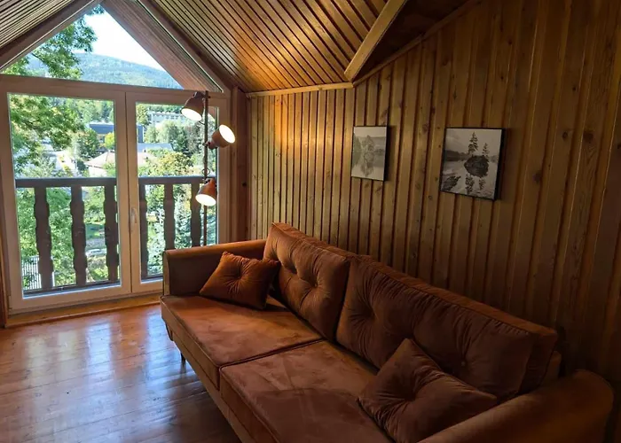 Dom Dla 10-12 Osob W Centrum Uzdrowiska *