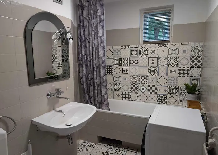 Dom Dla 10-12 Osob W Centrum Uzdrowiska فيلة Świeradów-Zdrój